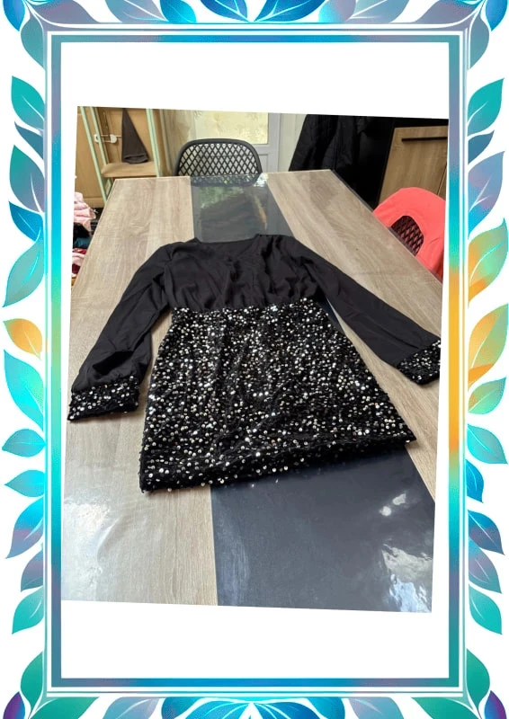 Vestido de segunda mano con lentejuelas talla S – photo 2